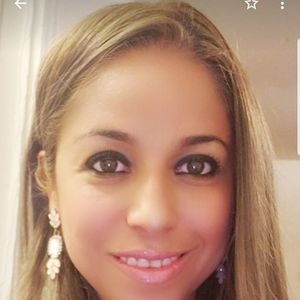 Meet your Posher, Alba